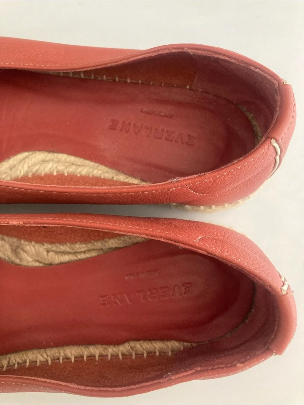 Everlane Dayglove Espadrille in Size 8 Pomegranate Leather - Picture 3 of 5
